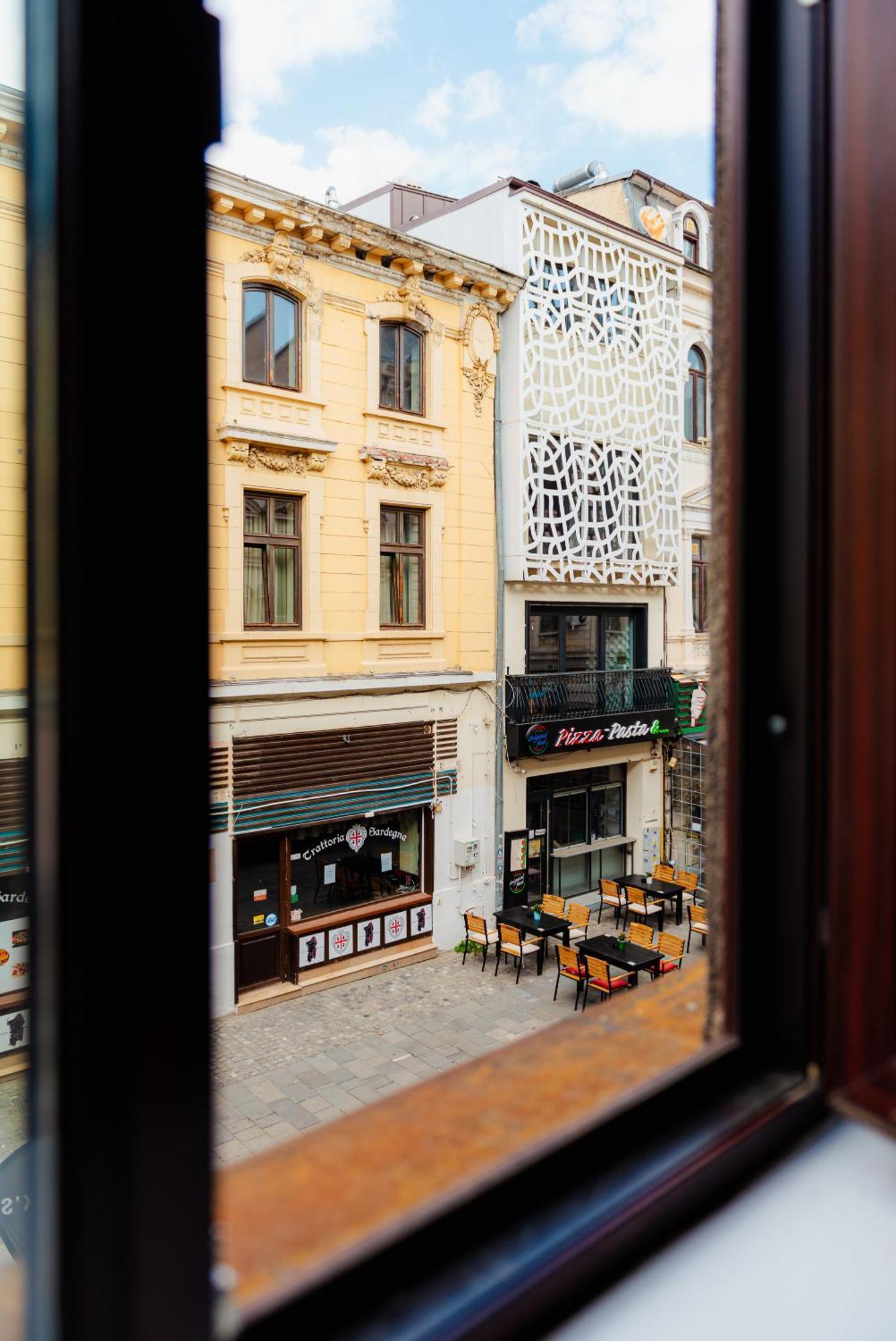 Old City Bukarest Exteriör bild
